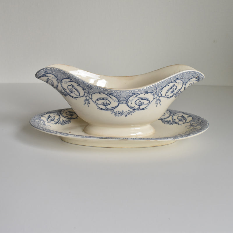 Antique Sauce Boat Creil et Montereau Dubarry