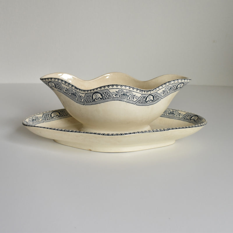 アンティークソーシエール サラン Martainville