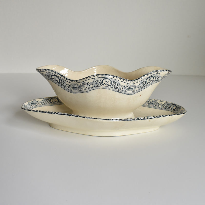 アンティークソーシエール サラン Martainville