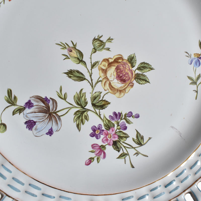 Antique Plate Blue Pannier Relief Fleurs B