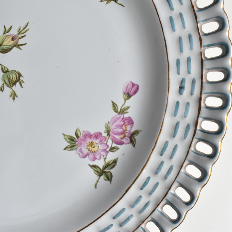 Antique Plate Blue Pannier Relief Fleurs B