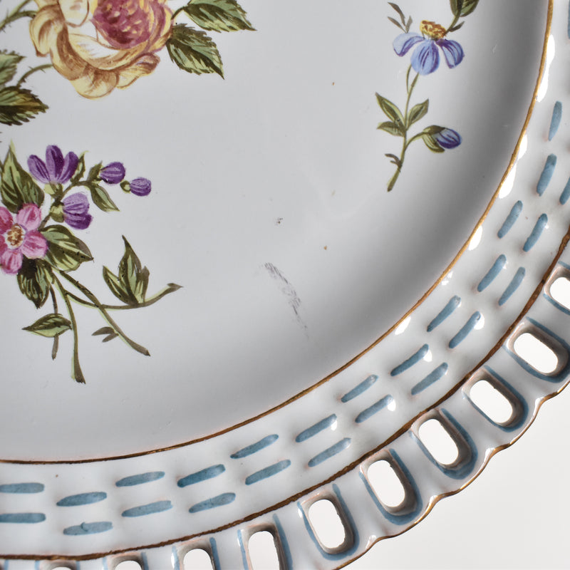 Antique Plate Blue Pannier Relief Fleurs B