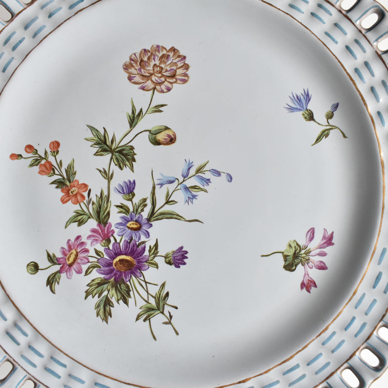 Antique Plate Blue Pannier Relief Fleurs C