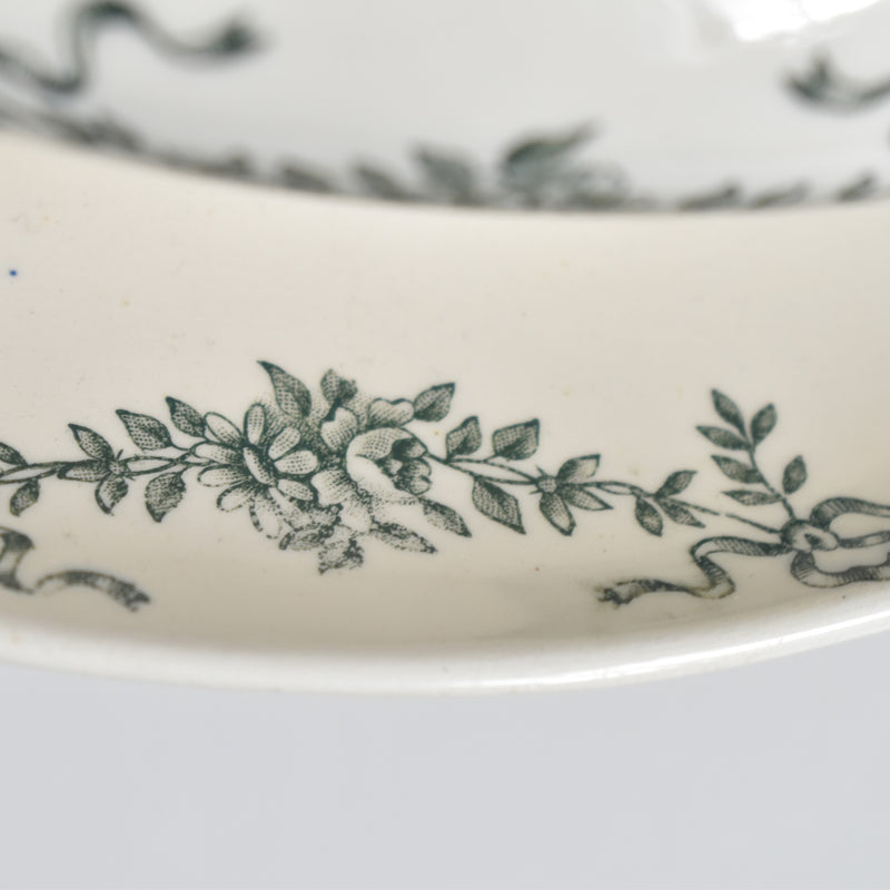 Antique Sauce Boat Longchamp Sapho
