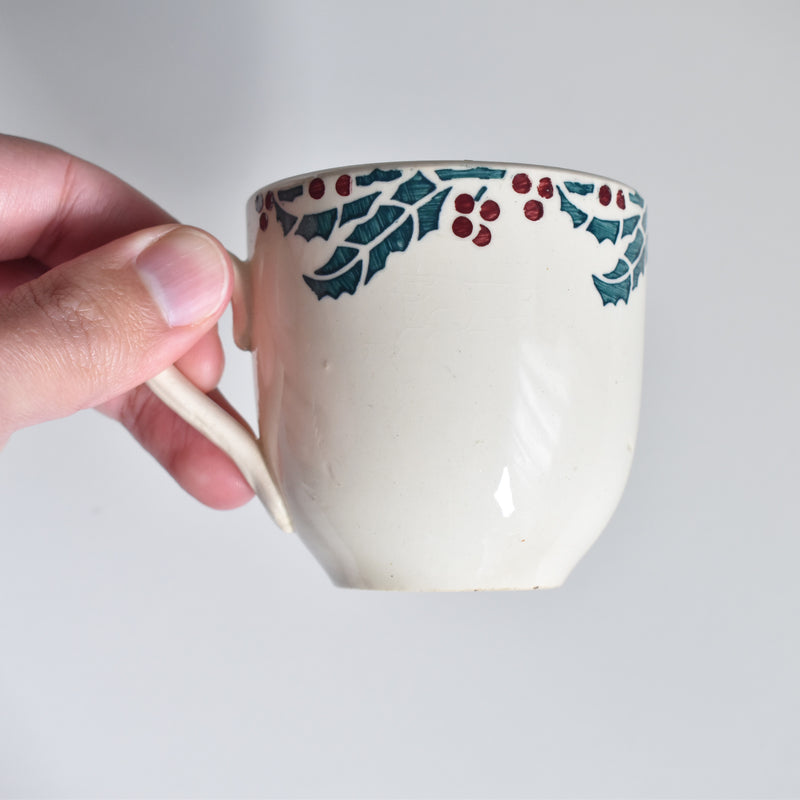 Vintage cup Houx B