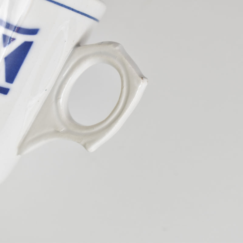 Vintage Cup: Badonviller Viandox