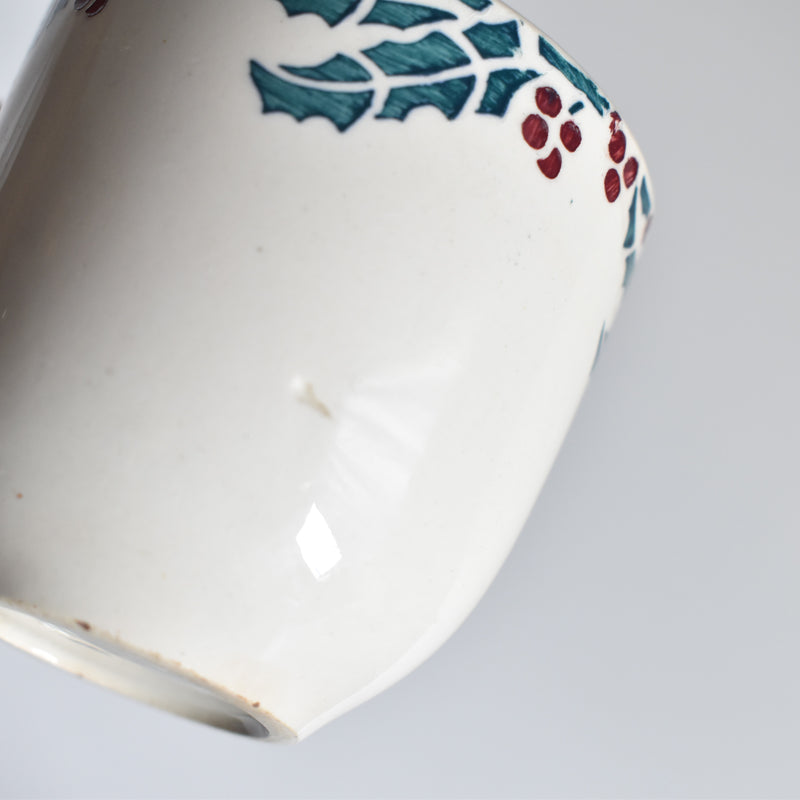 Vintage cup Houx B