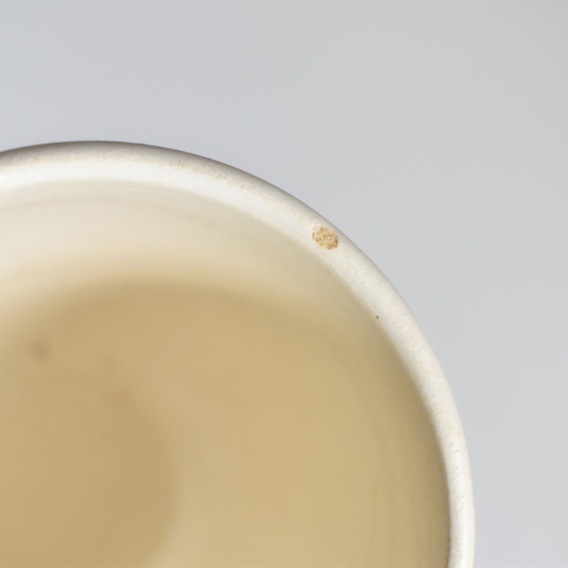 Vintage cup Houx B