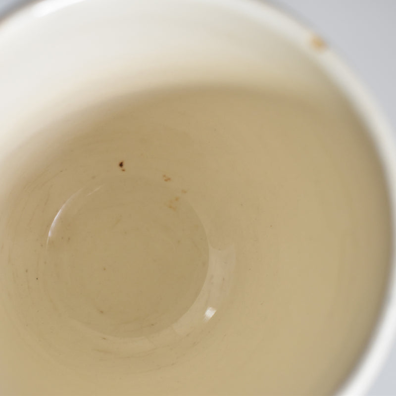 Vintage cup Houx B