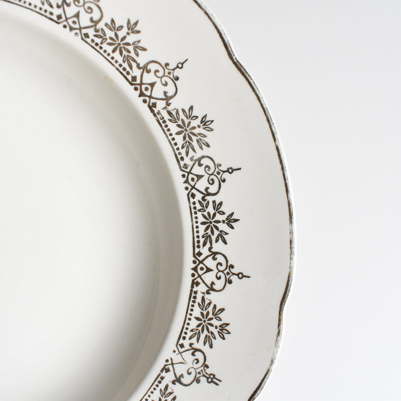 Vintage Deep Plate, Villeroy & Boch 7206 Gold B