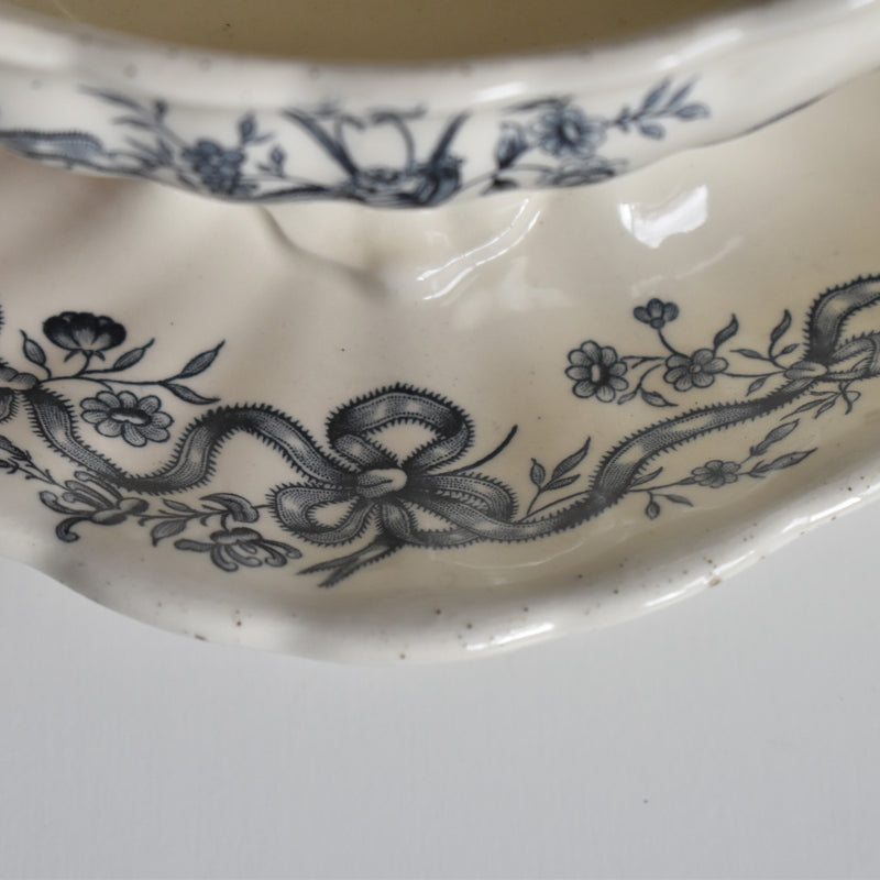Antique Longchamp Sauce Boat, Rubans