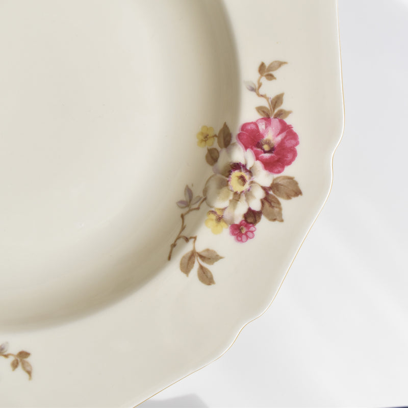 Vintage Deep Plate Hutschenreuther Germany Madelaine A