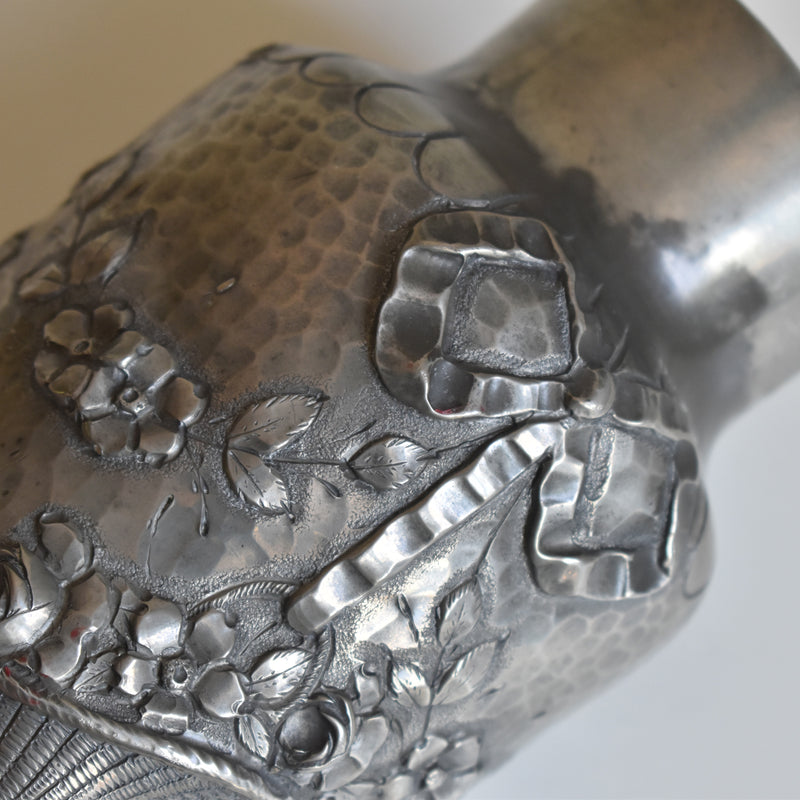 アンティークピューター 花器 A. Villien