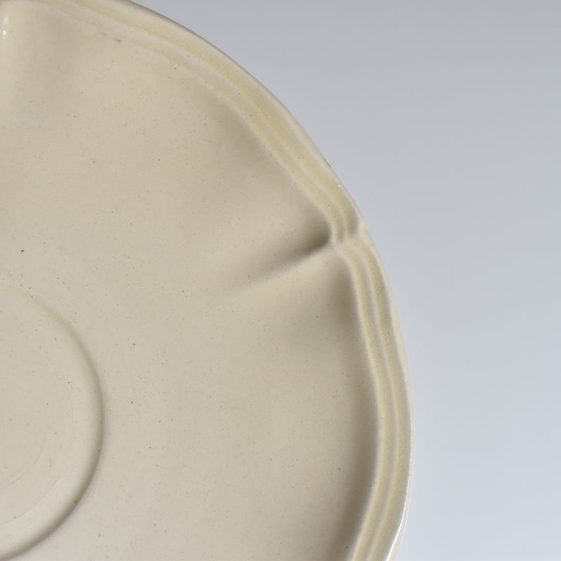 Vintage teacup and saucer, Digoin & Sarreguemines Ivoire, Scalloped edge, B