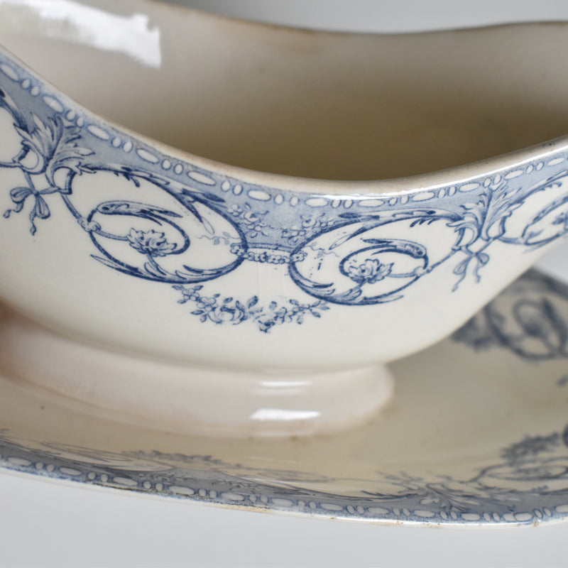 Antique Sauce Boat Creil et Montereau Dubarry