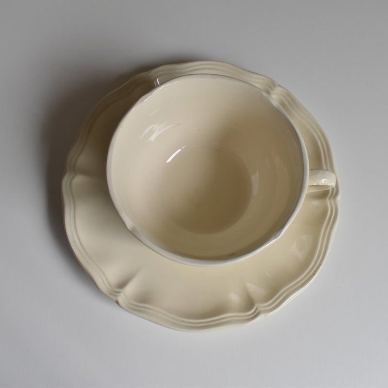 Vintage Chocolate Cup & Saucer Digoin & Sarreguemines Ivoire Petal Rim B