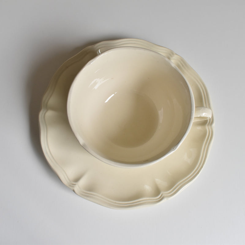 Vintage Chocolate Cup & Saucer Digoin & Sarreguemines Ivoire Petal Rim B