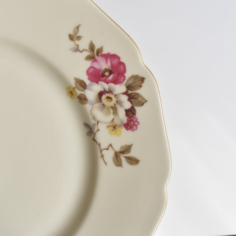Vintage Plate Hutschenreuther Germany Madeleine A