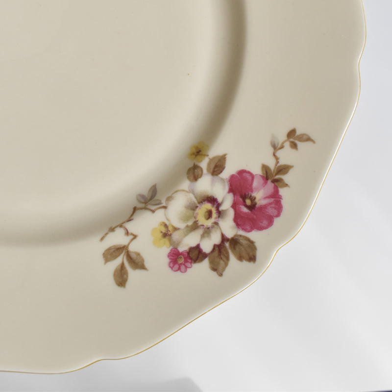 Vintage Plate Hutschenreuther Germany Madeleine B