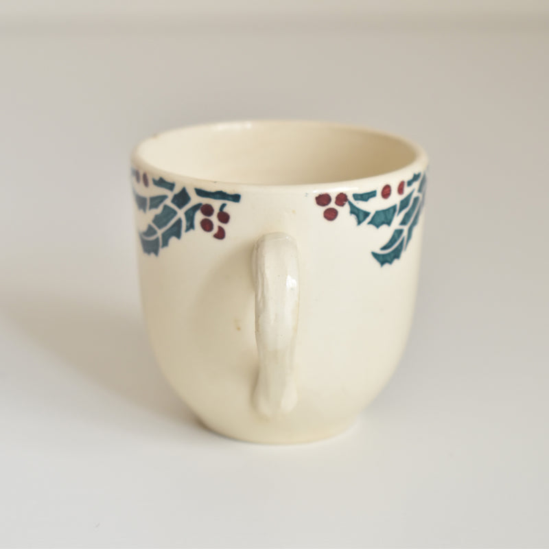 Vintage cup Houx B