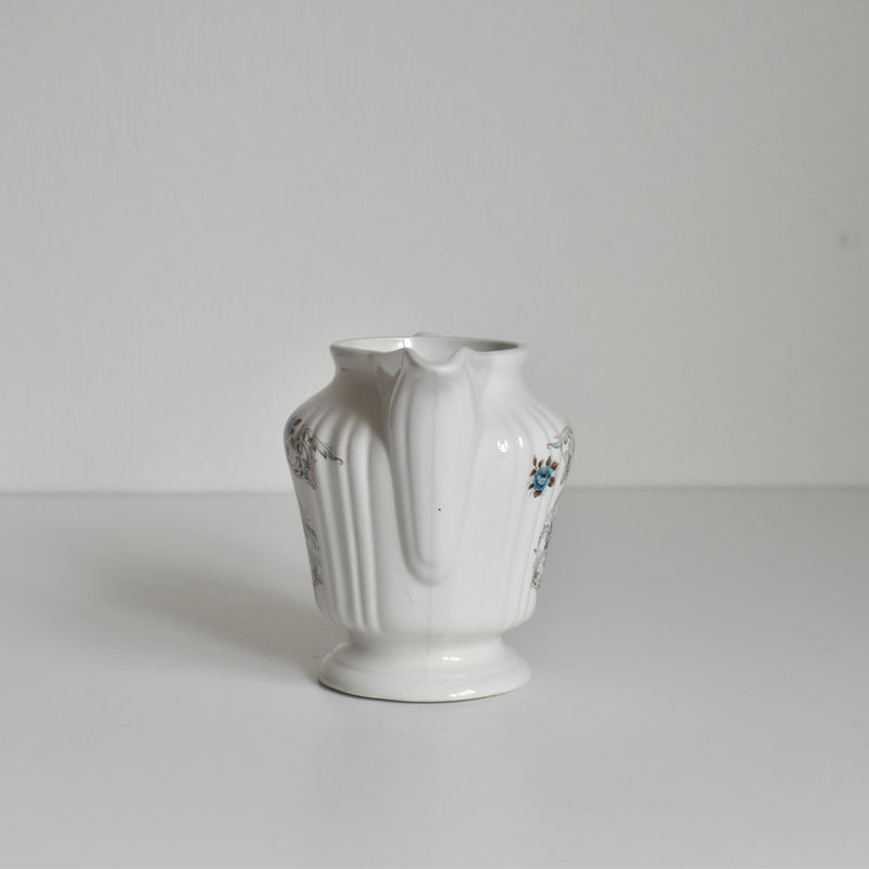 Vintage creamer, Orsy Mulardeau, Roses bleues