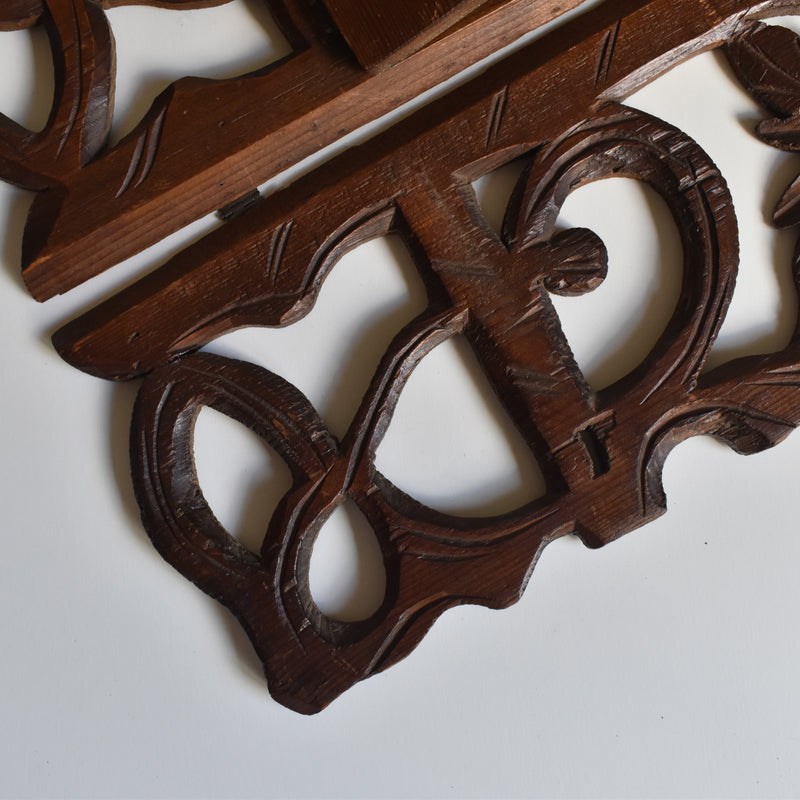 アンティーク　壁掛け　コーナースモールシェルフ