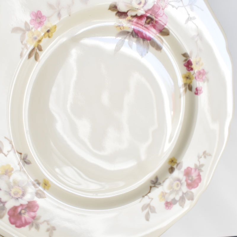 Vintage plate Hutschenreuther Germany Madeleine D