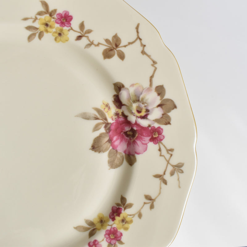 Vintage plate Hutschenreuther Germany Madeleine D