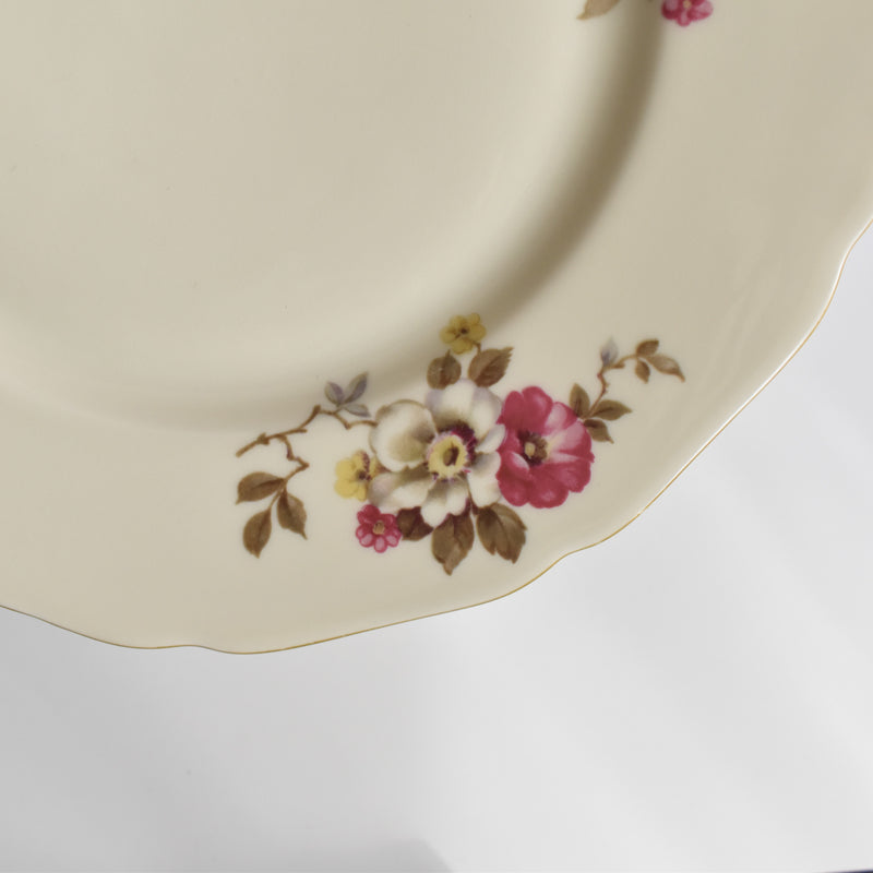 Vintage plate Hutschenreuther Germany Madeleine D