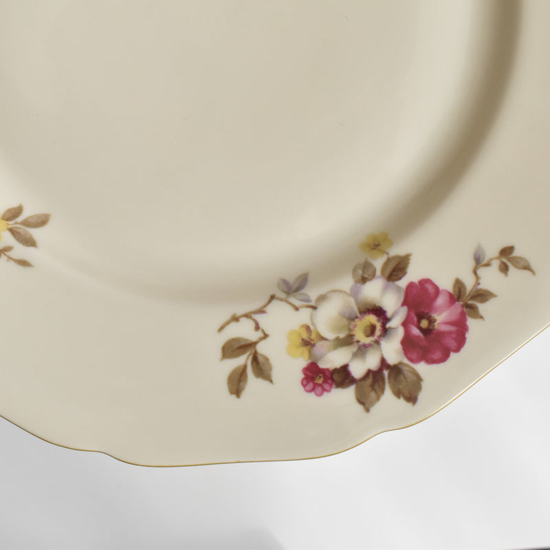 Vintage plate Hutschenreuther Germany Madeleine D
