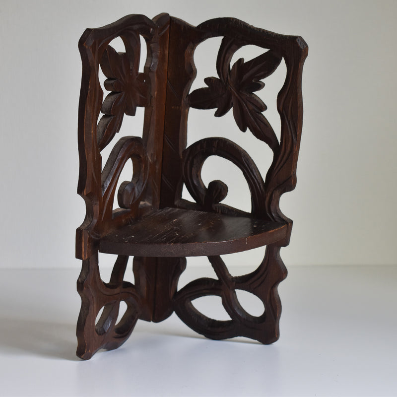 アンティーク　壁掛け　コーナースモールシェルフ