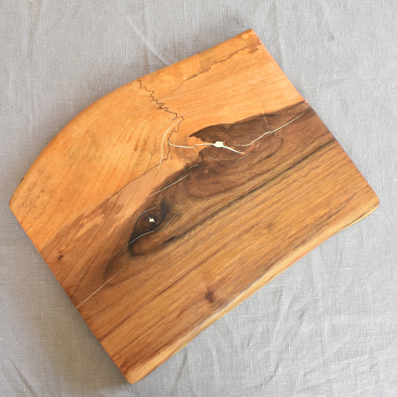 ウォールナットカッティングボード　29.5cmx24cm