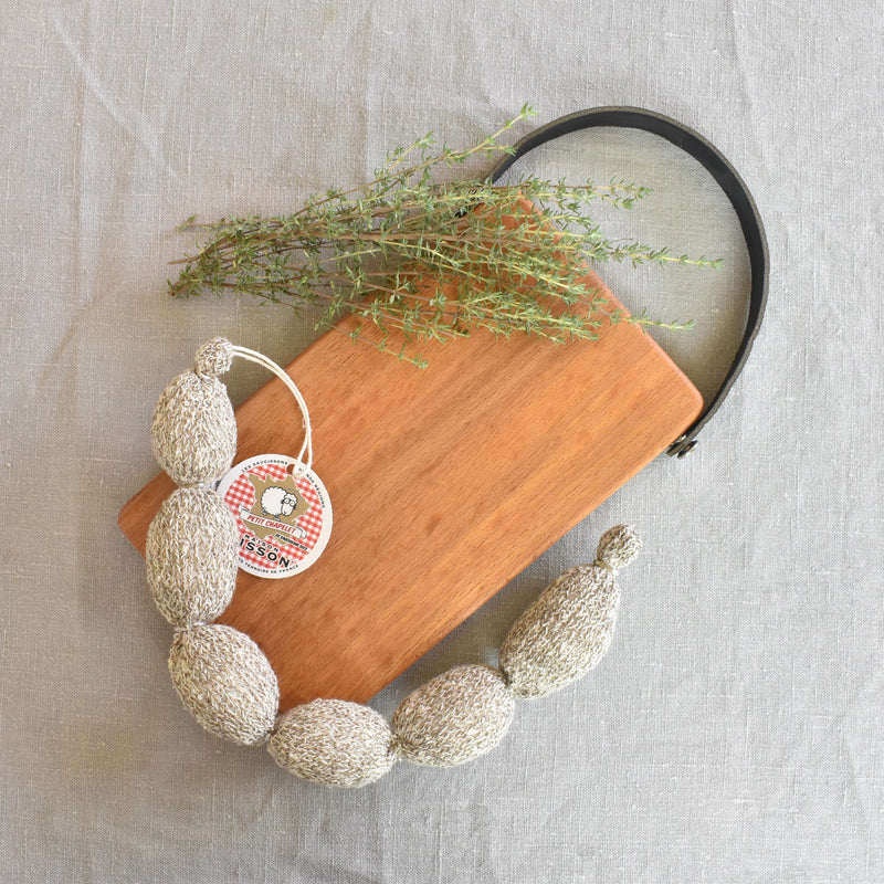 ミニブナカッティングボード 革取っ手付き　23.8cmx14cm