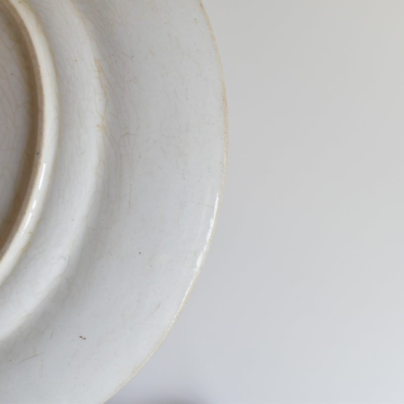 Antique Plate Longchamp Renaissance