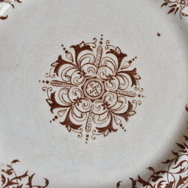 Antique Plate Longchamp Renaissance