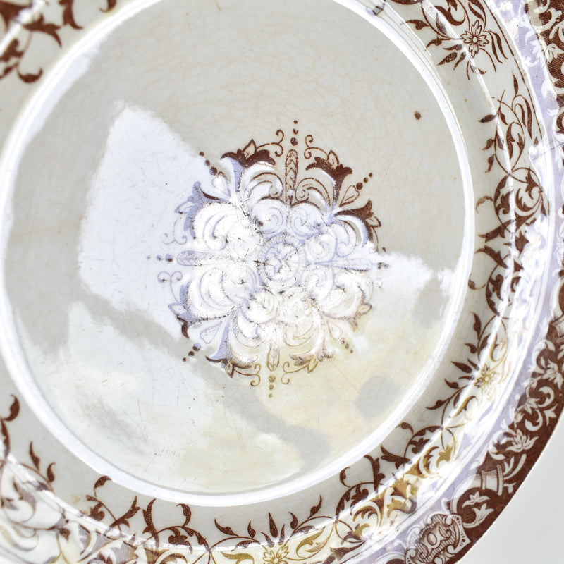 Antique Plate Longchamp Renaissance