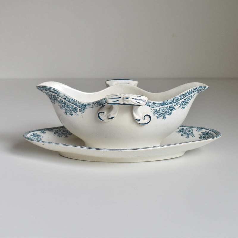 Antique Sauce Boat, LG Clairfontaine Rubens