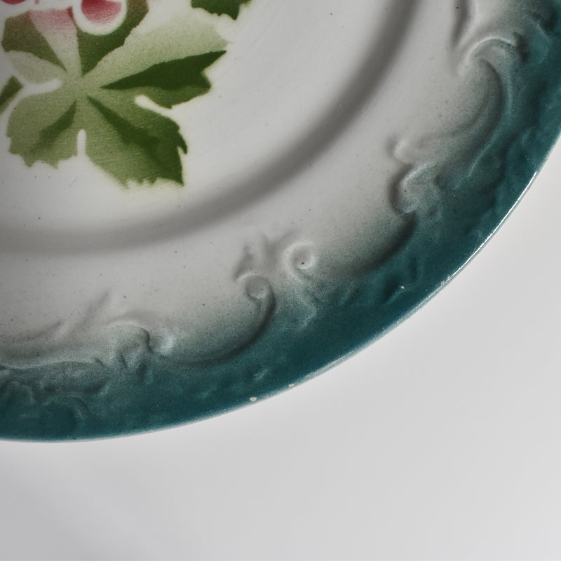 Antique Plate: Pécsenne, Raisins B
