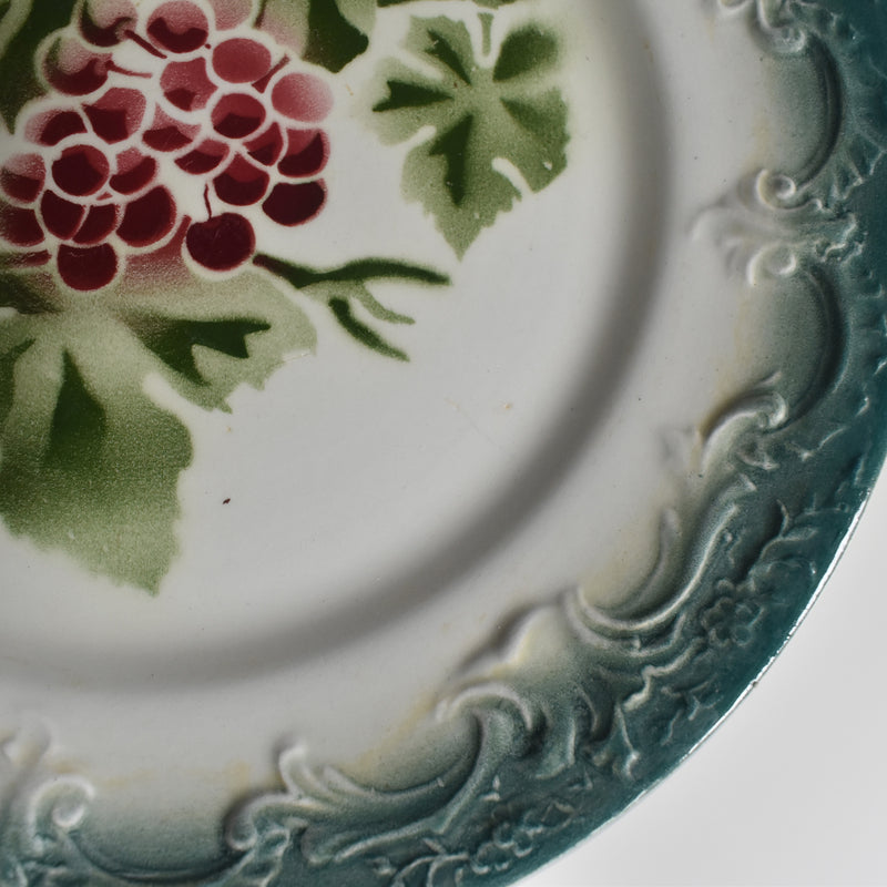 Antique Plate Pecsone Raisins D