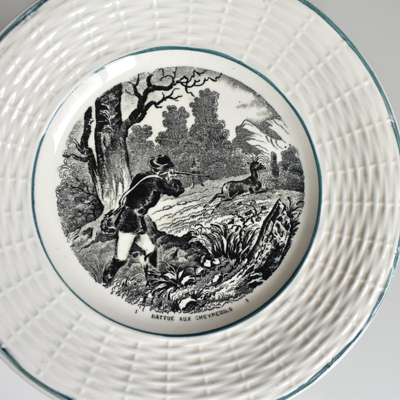 Vintage Dessert Plate Digoin & Sarreguemines La Chasse N3