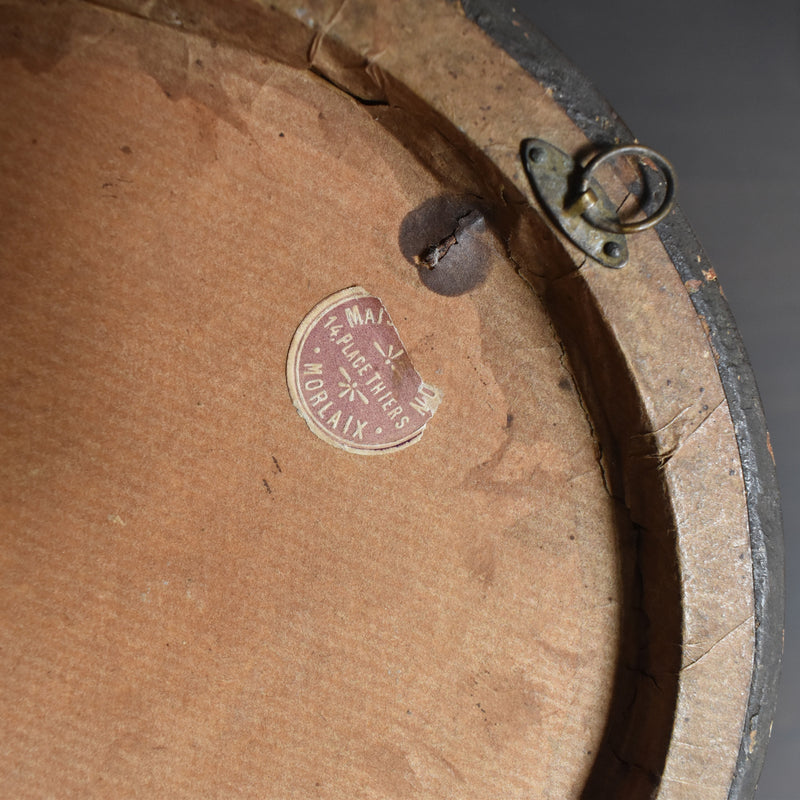 Vintage Round Frame, Virgin Mary