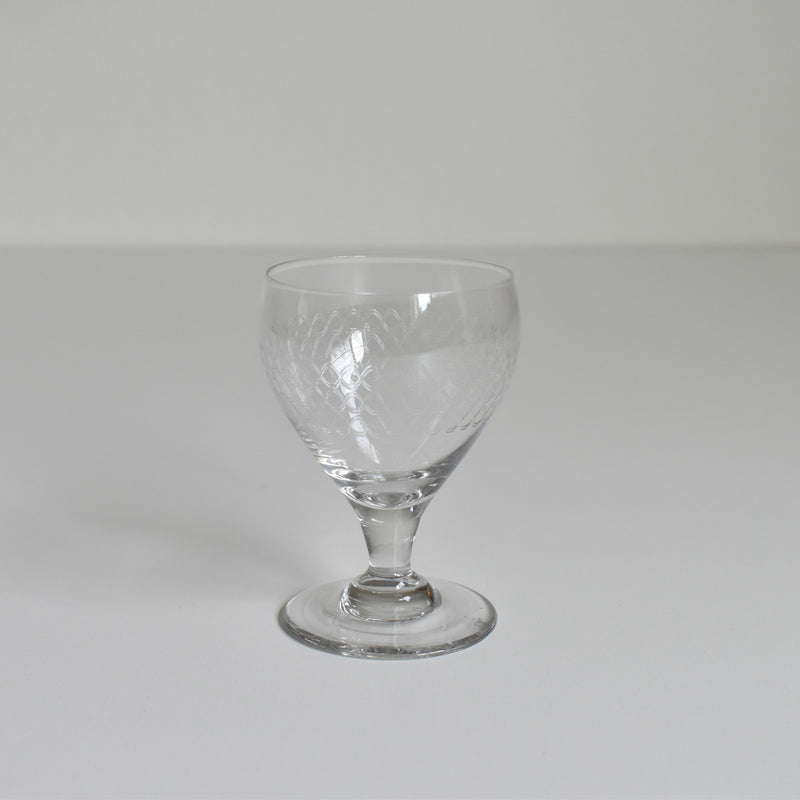 Vintage Port Wine Glass Etching vague