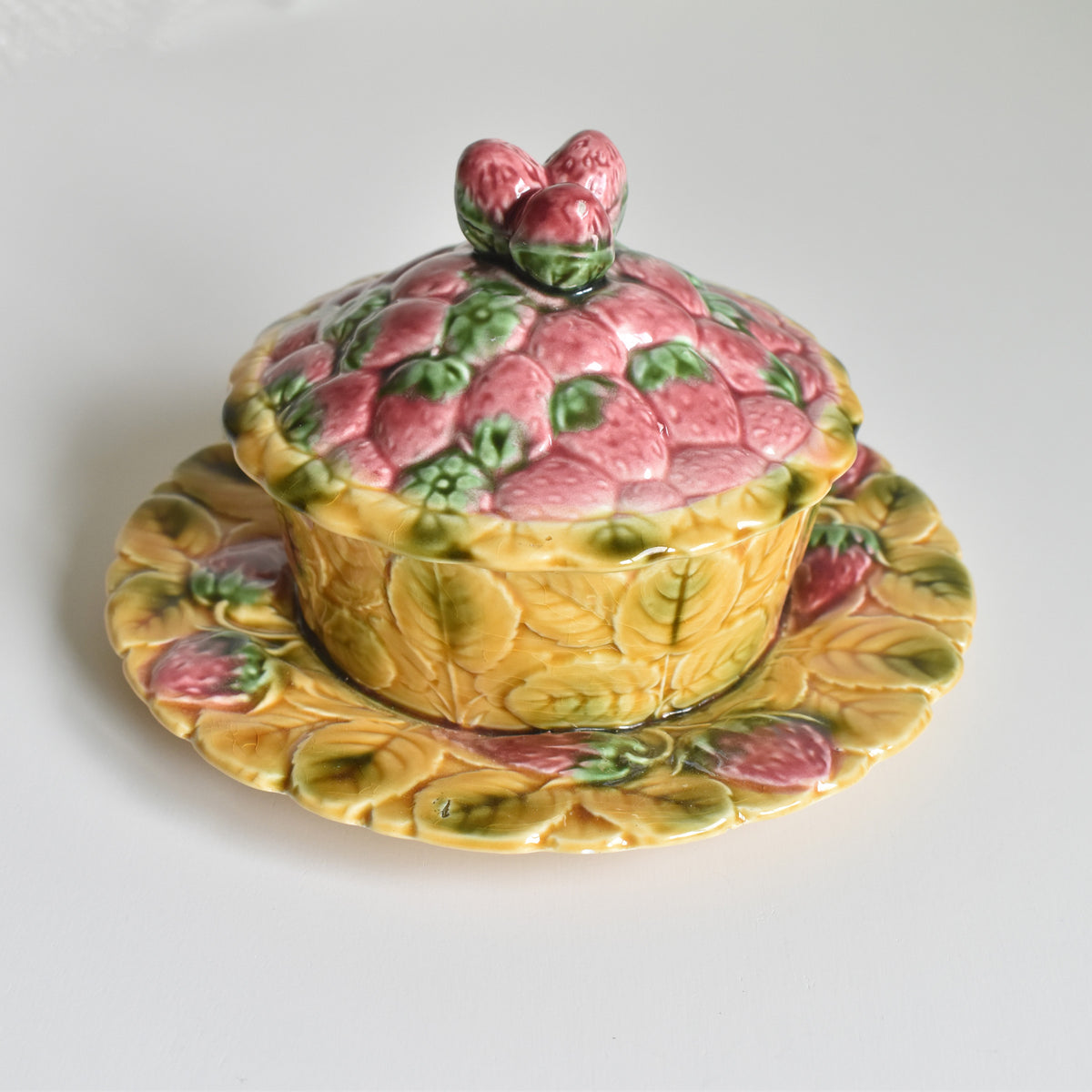 antique-barbotines-jam-pot-