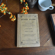 アンティーク本 Petite Flore　（フローラ辞典）