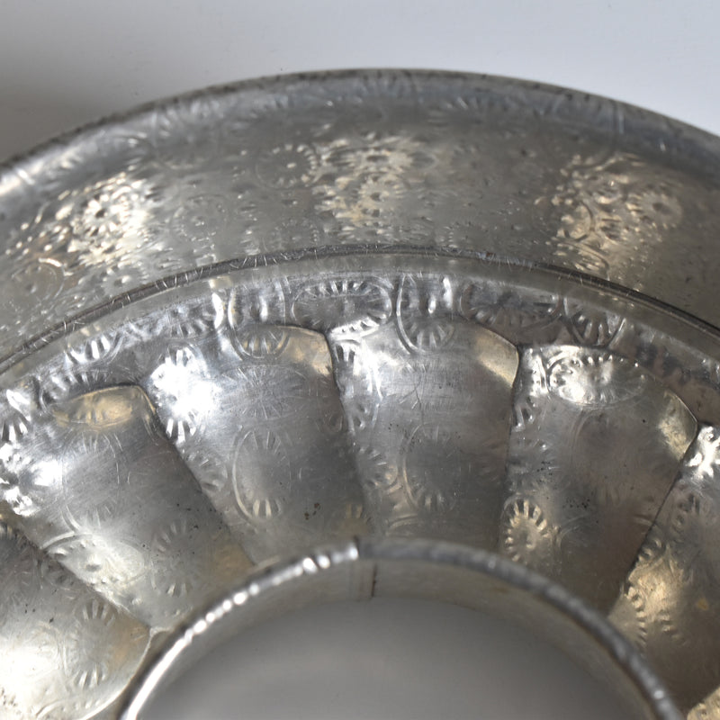 Vintage cake pan