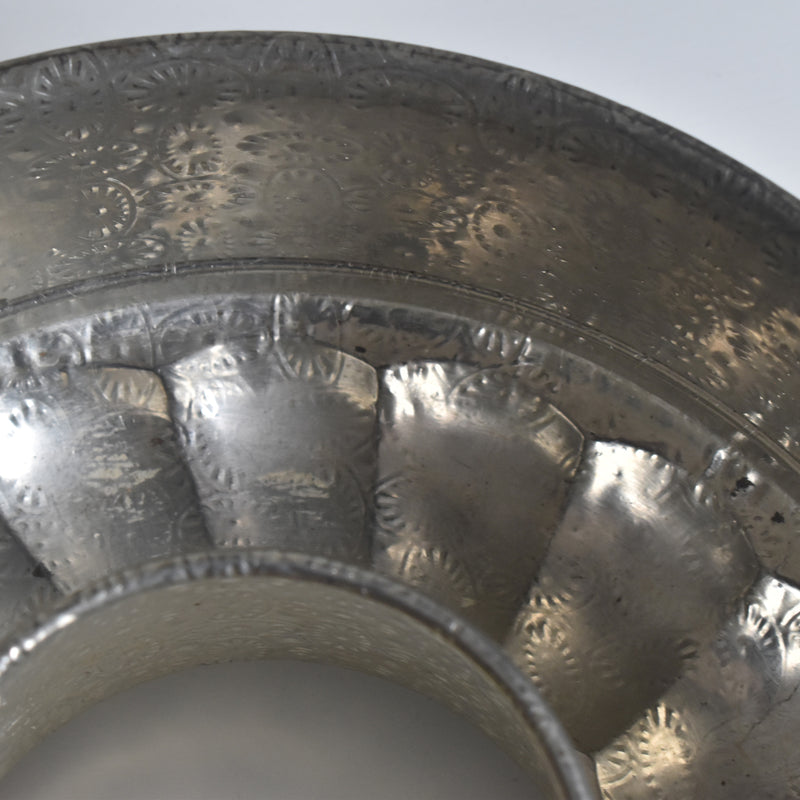 Vintage cake pan