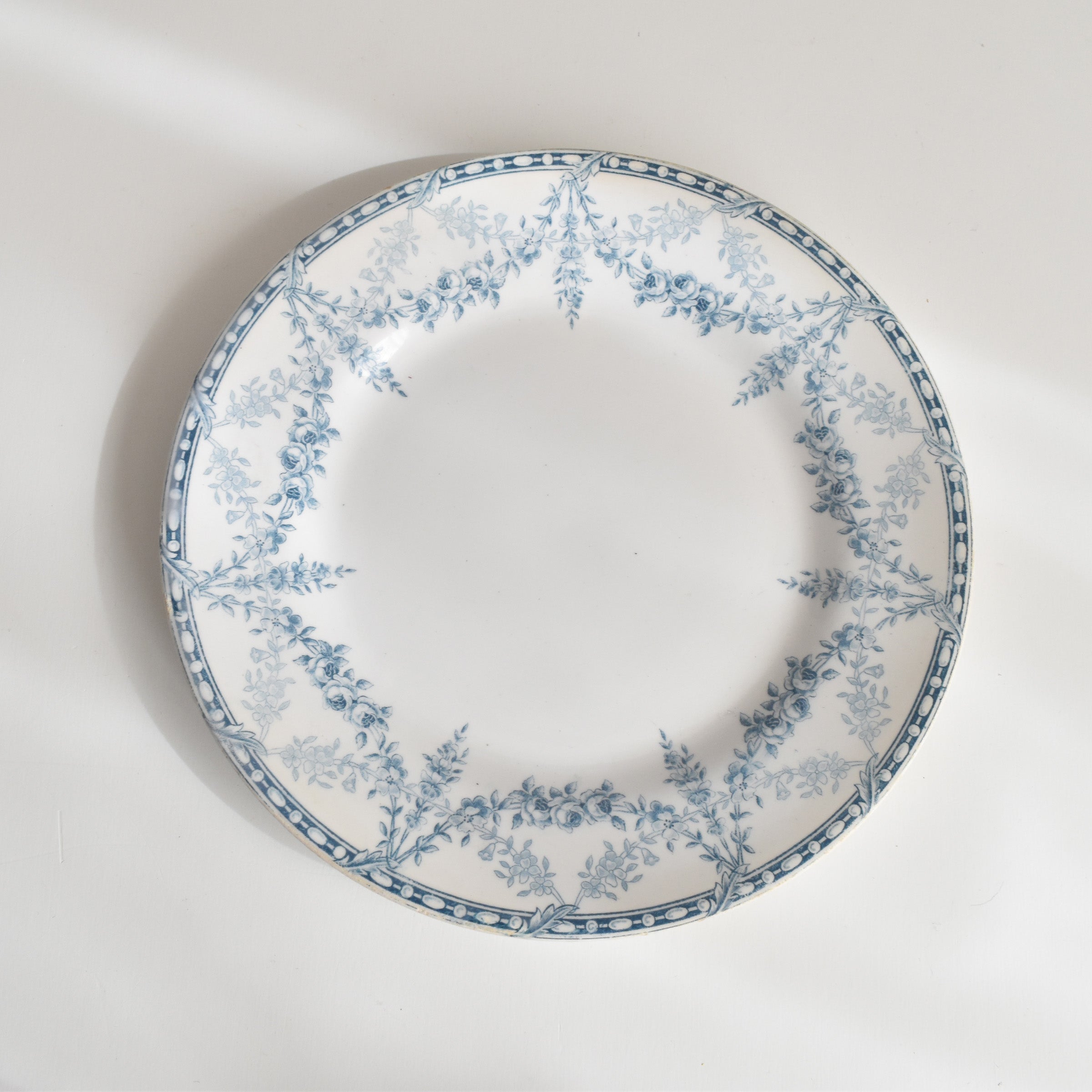 アンティークデザートプレート クレイユモントロー Mignon（ミニョン