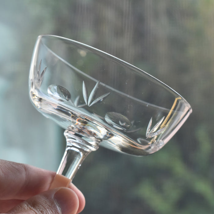 アンティーククリスタルガラス　シャンパンクープ Taille A