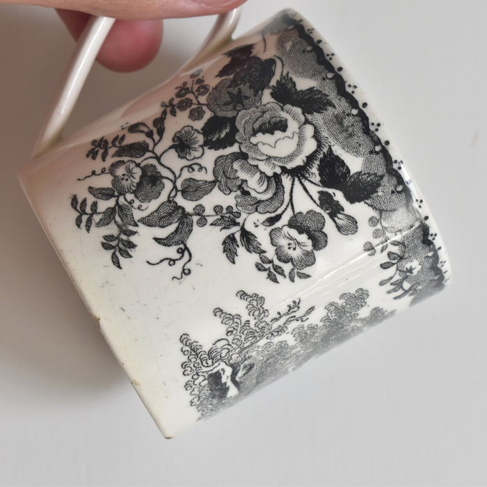 アンティークデミタスカップ＆ソーサー U&Cサルグミンヌ 1844 B