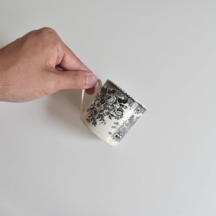 アンティークデミタスカップ＆ソーサー U&Cサルグミンヌ 1844 B